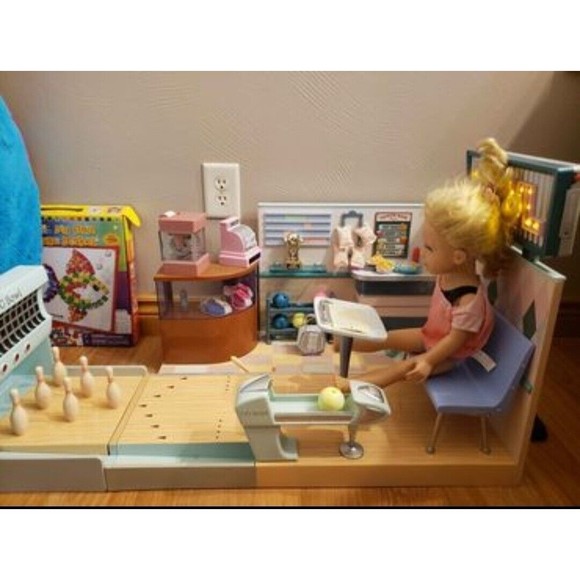 Our Generation Let It Roll - Retro Bowling Alley Set Accessories Included - Picture 5 of 5